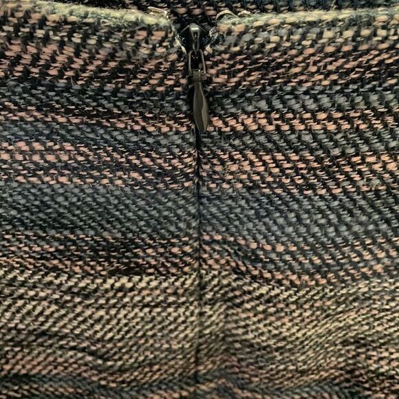 ✨Ann Taylor Loft Blue, Cream & Tan Tweed Mini Skirt - Picture 5 of 8